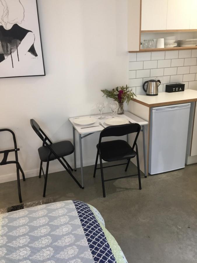Modern, Private And Close To Town. Albury Bagian luar foto