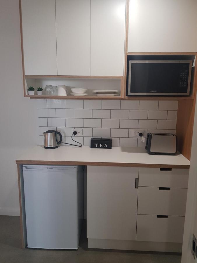 Modern, Private And Close To Town. Albury Bagian luar foto